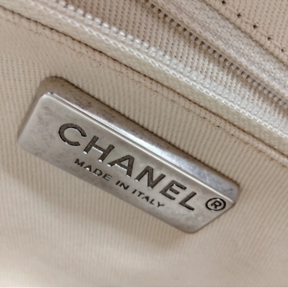 CHANEL Handbag Wild Stitch Brown Caviar Skin w/ authentication Card - Picture 3 of 8